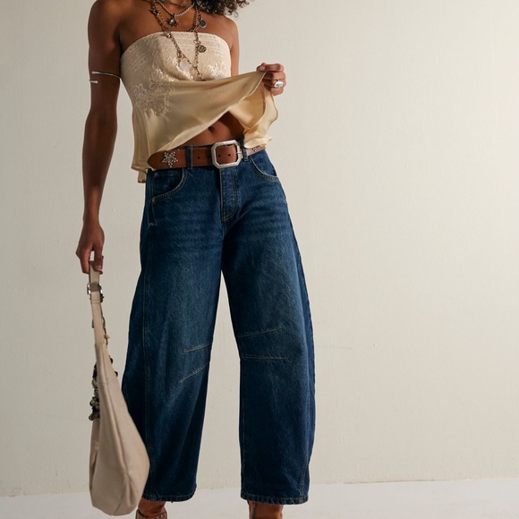 Free People Barrel Jeans Deep End - Picture 3 of 5